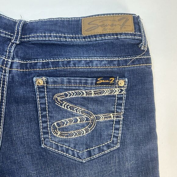 Seven 7 Women’s Dark Wash Denim Jean Shorts Size 10 Embroidered Back pockets - Picture 6 of 8